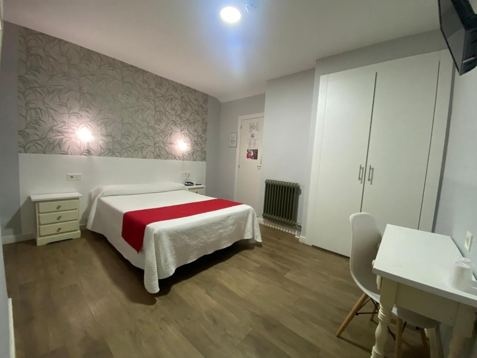 Hostal Sonia Granada Buitenkant foto
