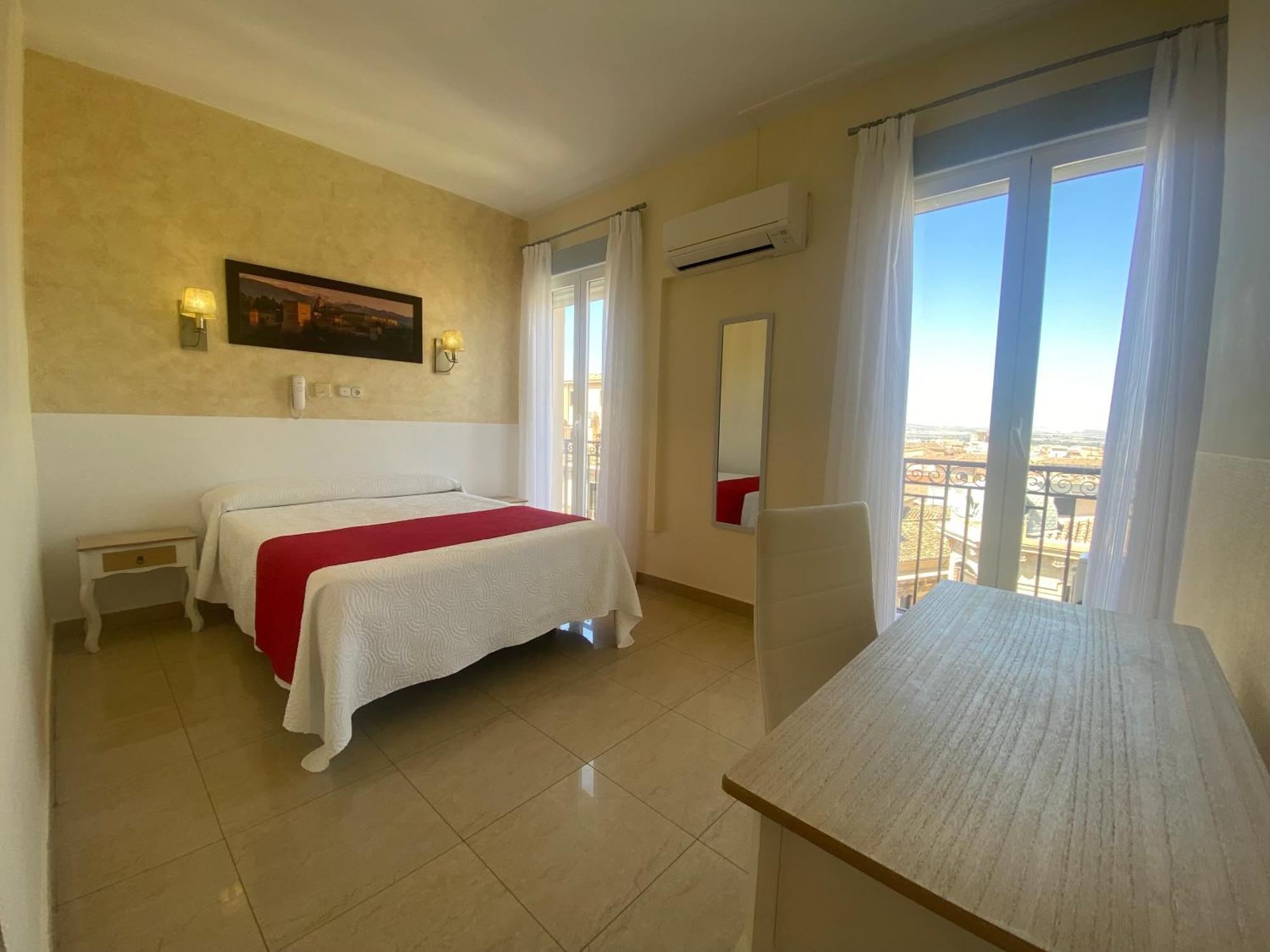 Hostal Sonia Granada Buitenkant foto